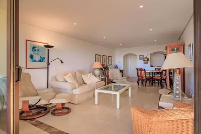 Ground Floor Apartment in Benahavís