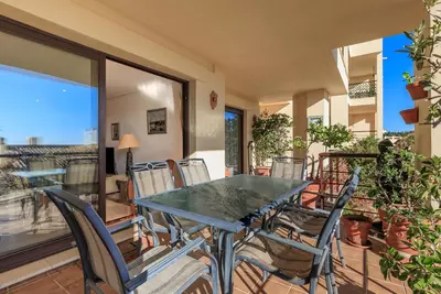Ground Floor Apartment in Benahavís