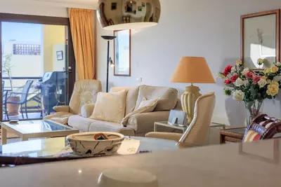 Ground Floor Apartment in Benahavís