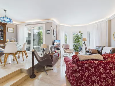 Townhouse in Selwo