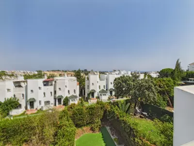 Townhouse in Selwo