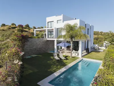 Semi-Detached House in Cabopino