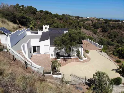 Finca - Cortijo in Estepona