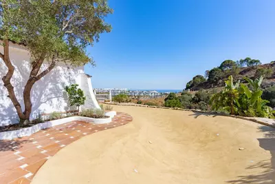 Finca - Cortijo in Estepona