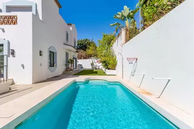 Semi-Detached House in Marbella