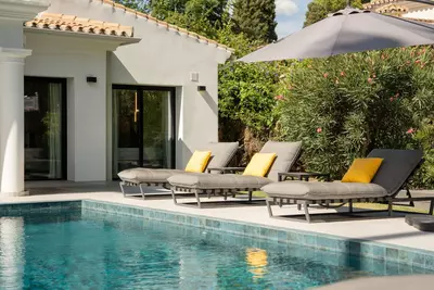 Detached Villa in El Paraiso