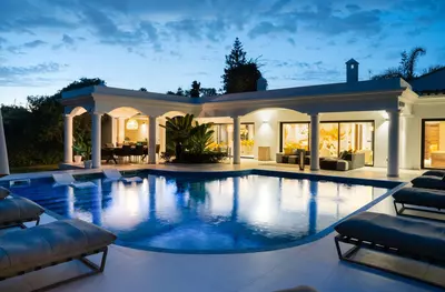 Detached Villa in El Paraiso