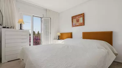 Townhouse in Casares