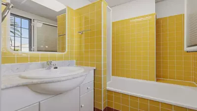 Townhouse in Casares