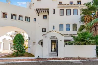 Ground Floor Apartment in Puerto Banús