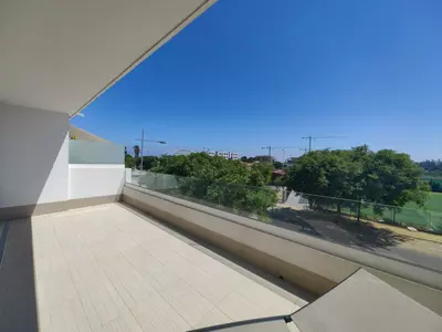 Middle Floor Apartment in Estepona