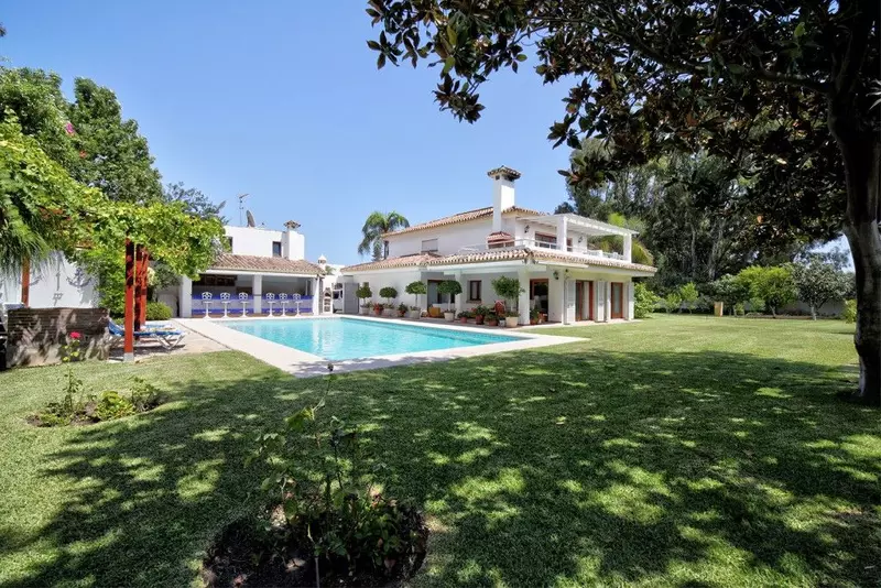 Detached Villa in Costalita