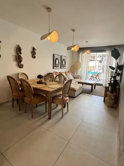 Middle Floor Apartment in Elviria