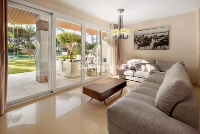 Ground Floor Apartment in Marbella