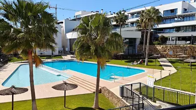 Middle Floor Apartment in Estepona