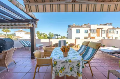 Middle Floor Apartment in Elviria