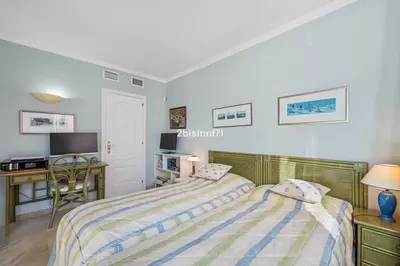 Middle Floor Apartment in Elviria