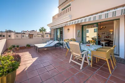 Middle Floor Apartment in Elviria