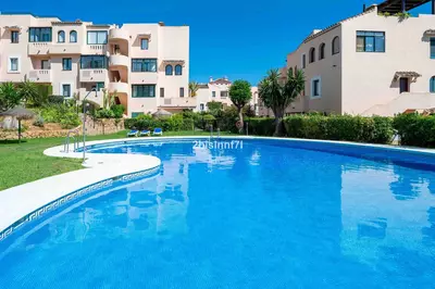 Middle Floor Apartment in Elviria