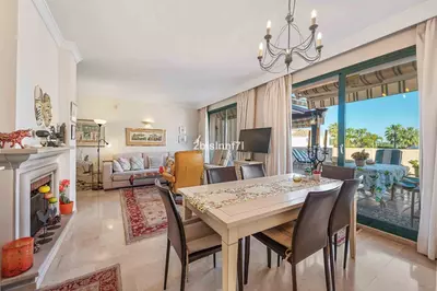 Middle Floor Apartment in Elviria