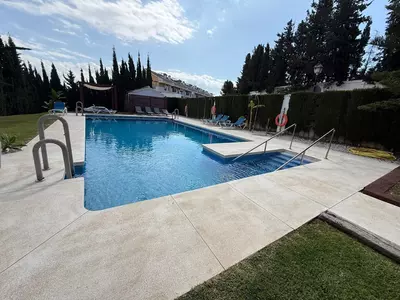 Middle Floor Apartment in Nueva Andalucía