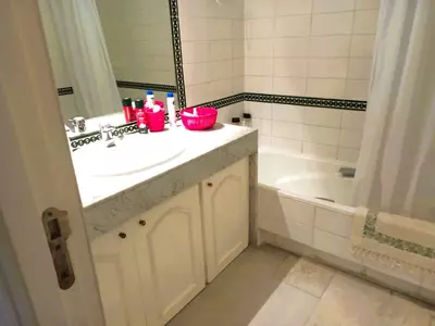 Middle Floor Apartment in Guadalmina Baja