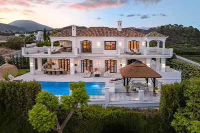 Detached Villa in Nueva Andalucía