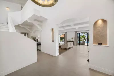 Detached Villa in Nueva Andalucía