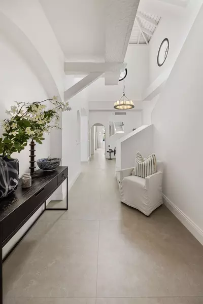 Detached Villa in Nueva Andalucía