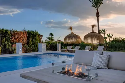 Detached Villa in Nueva Andalucía