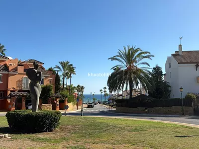 Middle Floor Apartment in Marbella