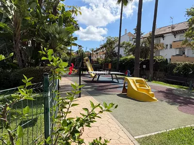 Middle Floor Apartment in Marbella