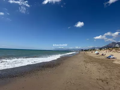 Middle Floor Apartment in Marbella
