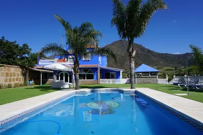 Finca - Cortijo in Estepona
