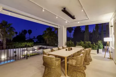 Detached Villa in Nueva Andalucía