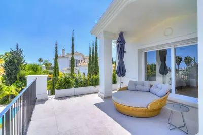Detached Villa in Nueva Andalucía