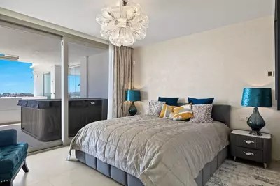 Middle Floor Apartment in Nueva Andalucía