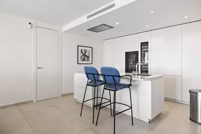 Middle Floor Apartment in Nueva Andalucía