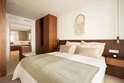 Middle Floor Apartment in Nueva Andalucía
