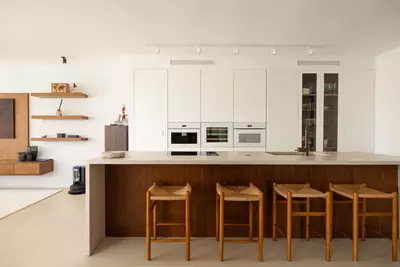 Middle Floor Apartment in Nueva Andalucía