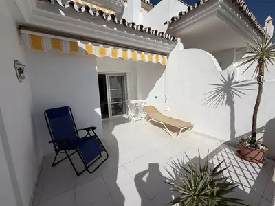Townhouse in El Paraiso