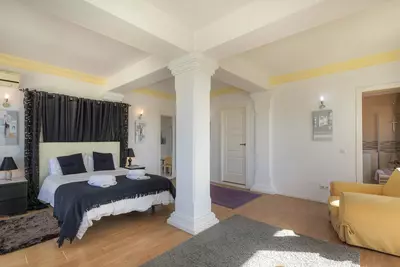 Detached Villa in Estepona