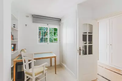 Middle Floor Apartment in Nueva Andalucía