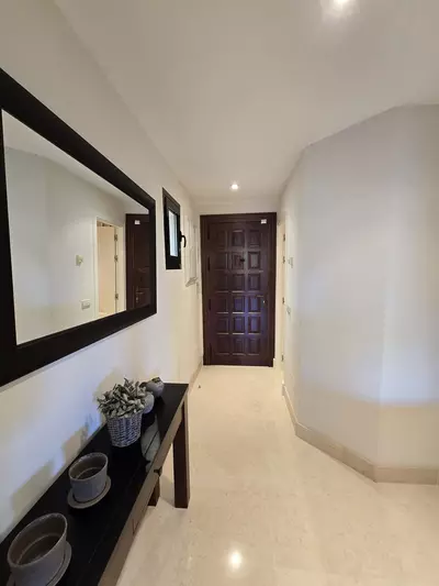Middle Floor Apartment in Benahavís