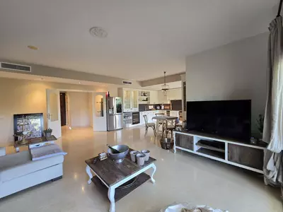 Middle Floor Apartment in Benahavís
