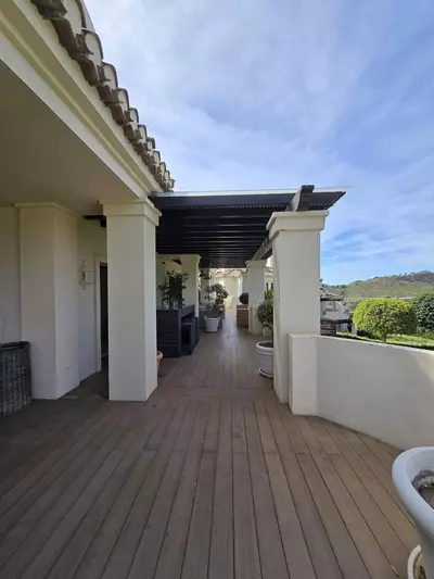 Middle Floor Apartment in Benahavís