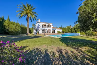Detached Villa in Atalaya