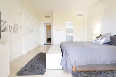 Middle Floor Apartment in Cabopino