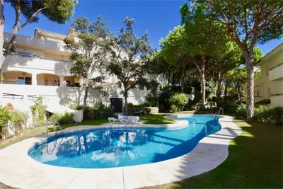 Middle Floor Apartment in Cabopino