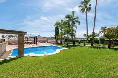 Detached Villa in Estepona